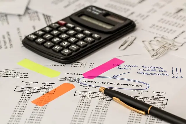 Comment optimiser votre budget grâce au regroupement de crédits